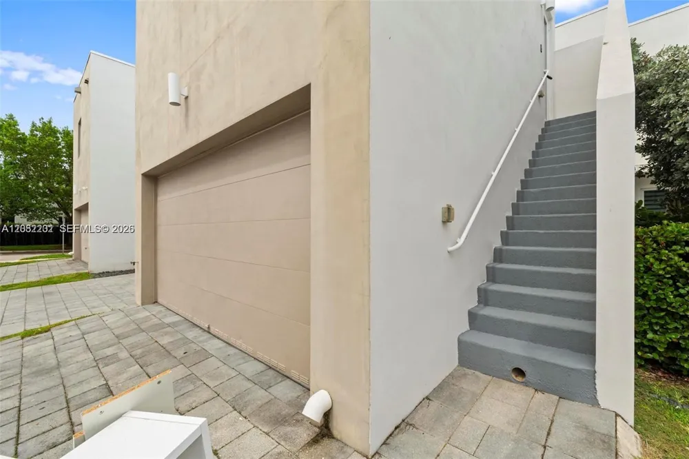 6658 NW 102nd Path #EFF Doral, FL 33178