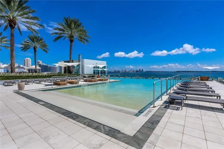1331 Brickell Bay Dr #3505 Miami, FL 33131