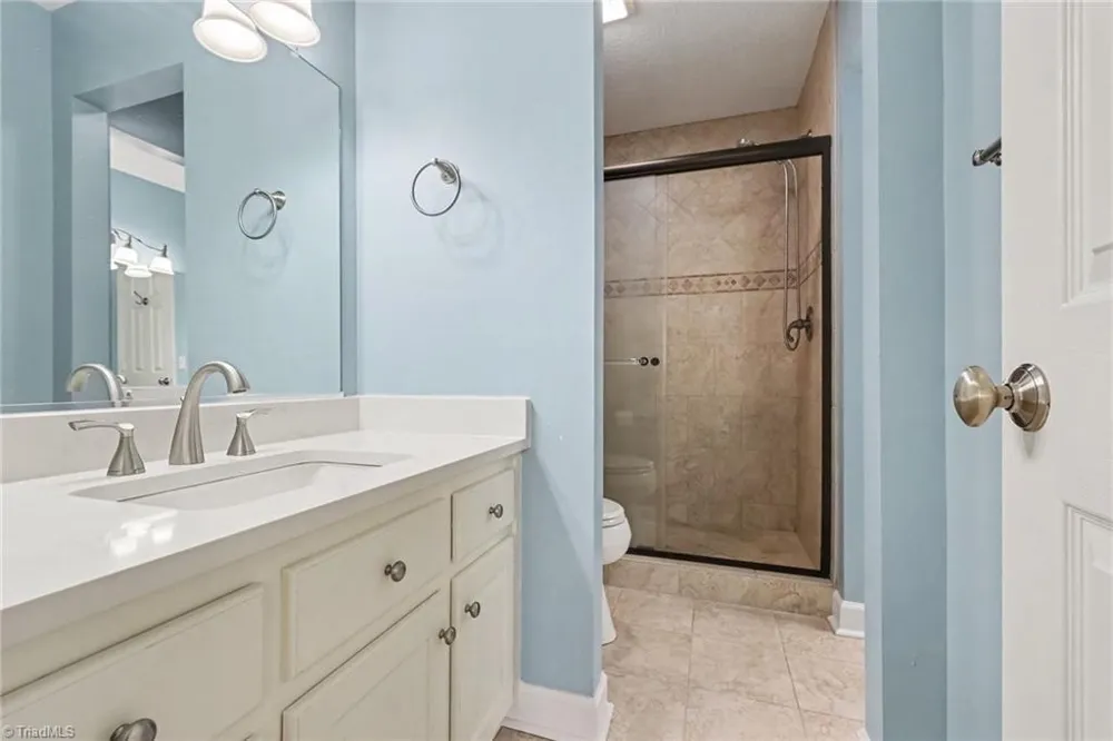 809 Windermere Court #B Asheboro, NC 27203
