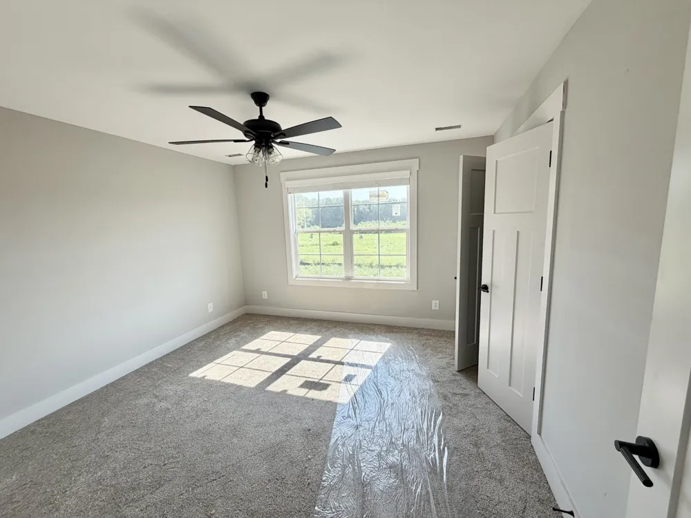 3713 Stillwater Pt Clarksville, TN 37043