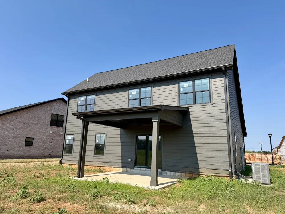 3713 Stillwater Pt Clarksville, TN 37043