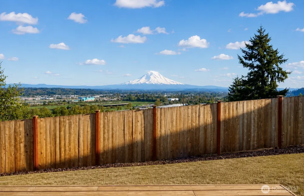6633 S 298th Place Auburn, WA 98001