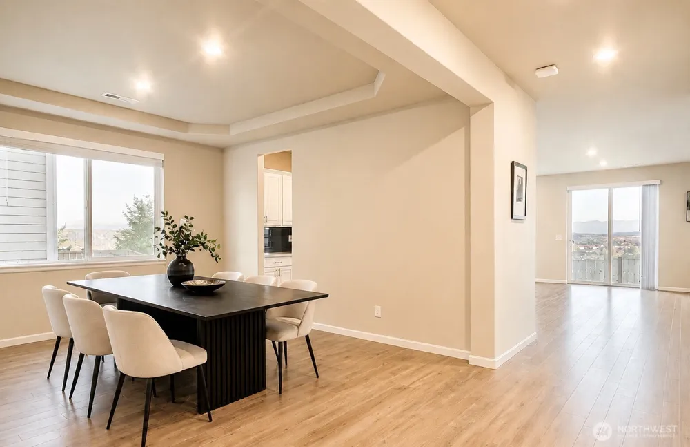 6633 S 298th Place Auburn, WA 98001