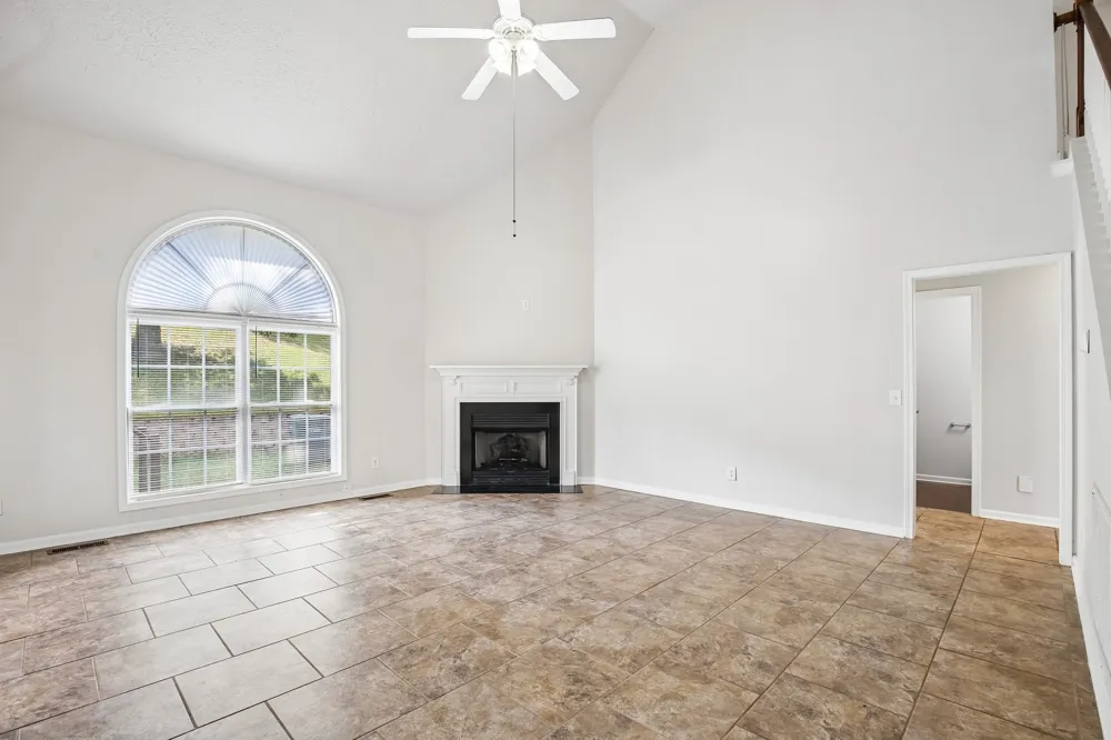 502 Largo Vista Dr Lebanon, TN 37087