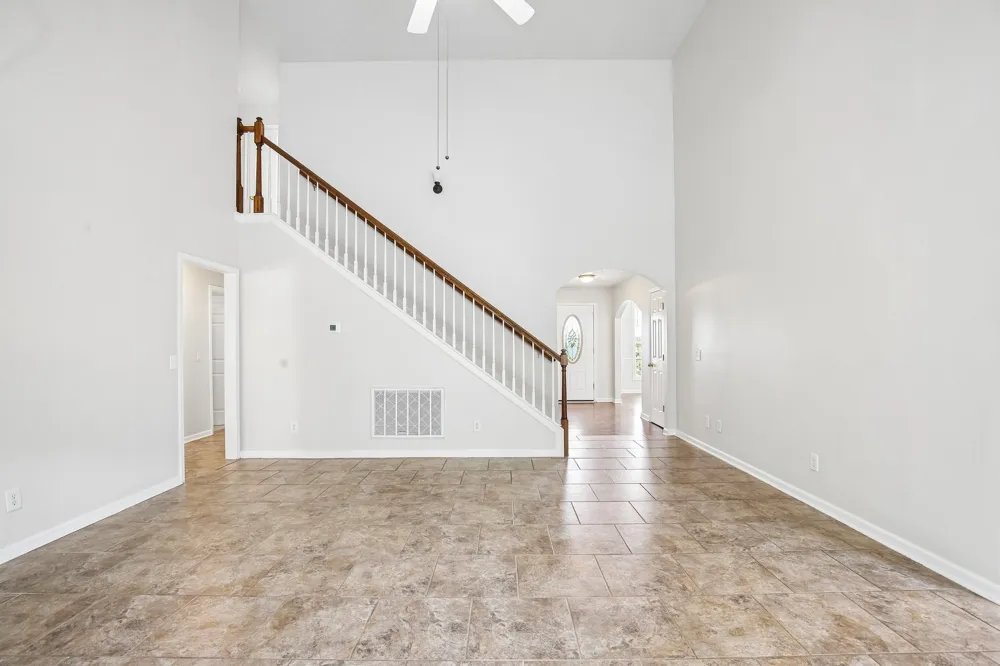 502 Largo Vista Dr Lebanon, TN 37087