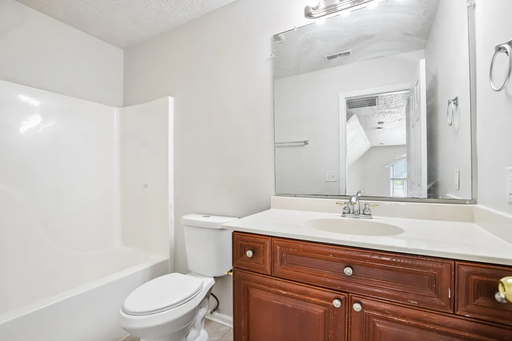 502 Largo Vista Dr Lebanon, TN 37087