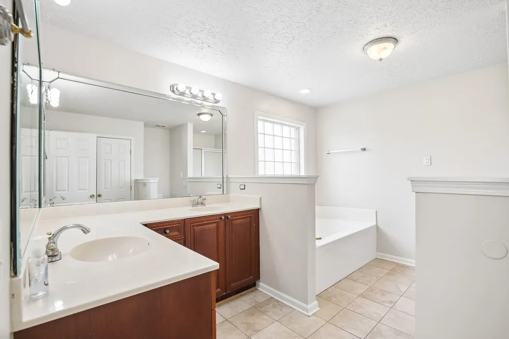 502 Largo Vista Dr Lebanon, TN 37087