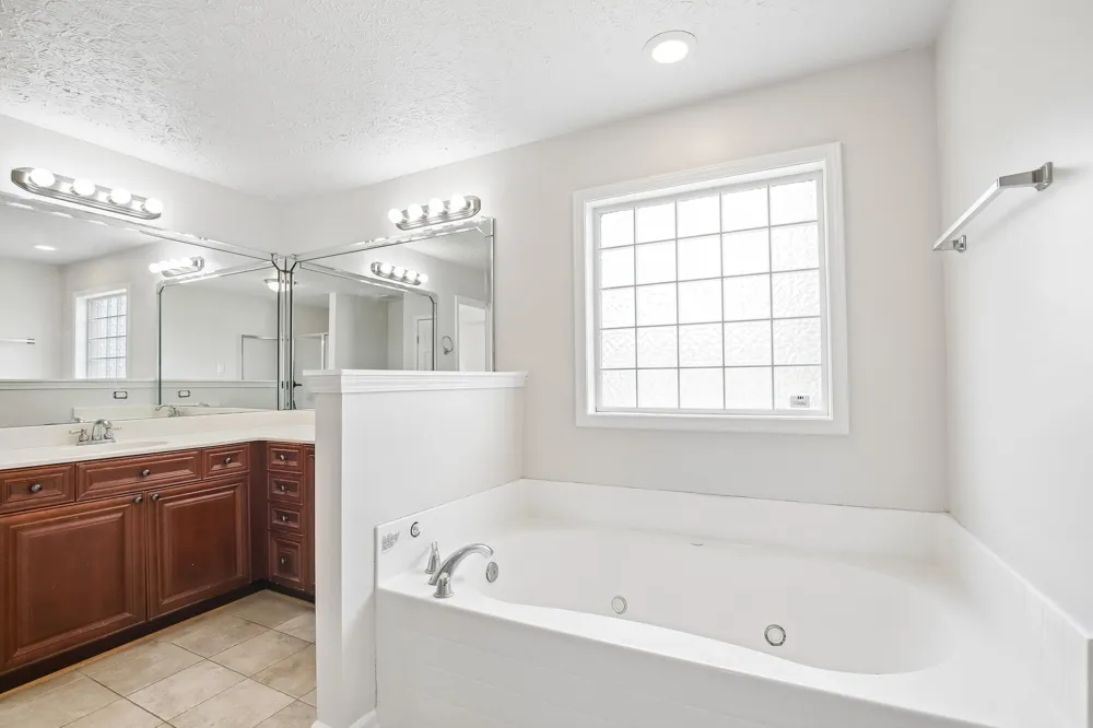 502 Largo Vista Dr Lebanon, TN 37087