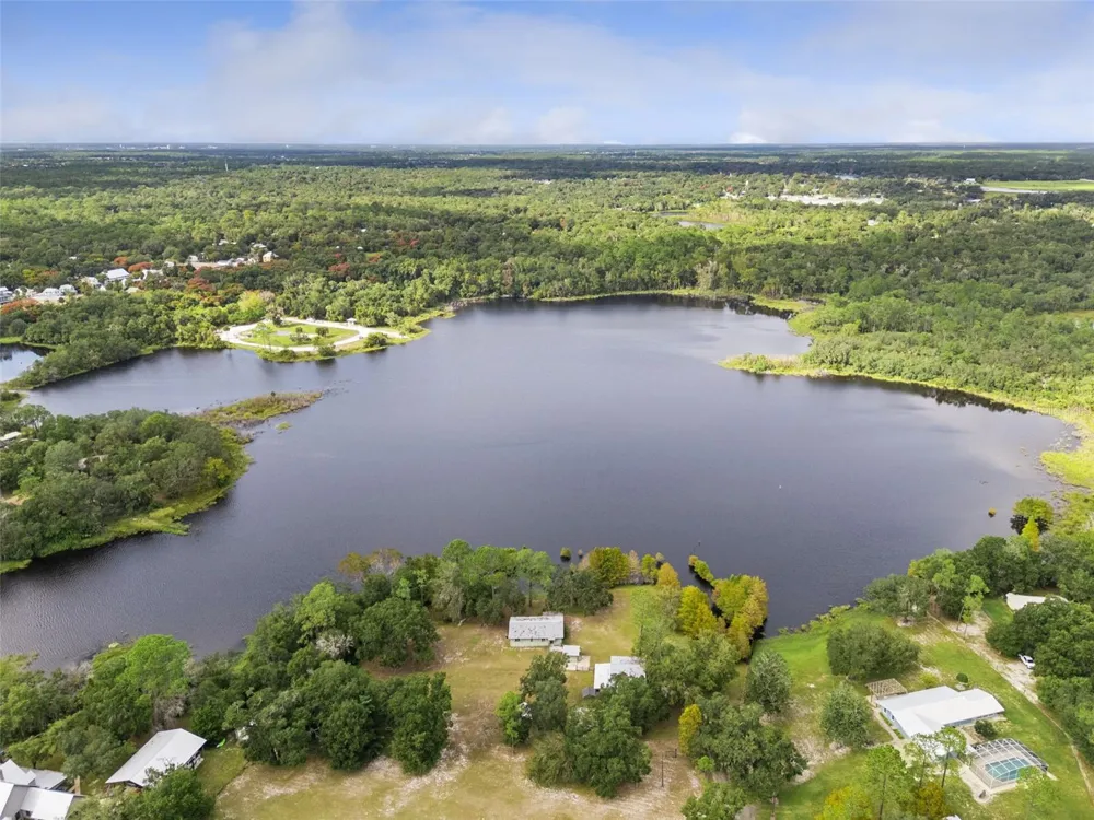 1210 GEM LANE Lake Helen, FL 32744