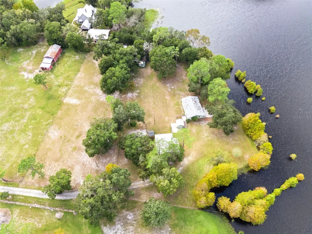 1210 GEM LANE Lake Helen, FL 32744