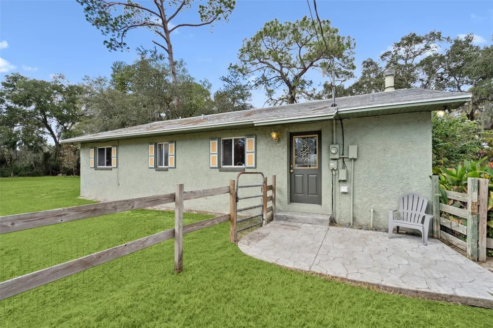 1210 GEM LANE Lake Helen, FL 32744