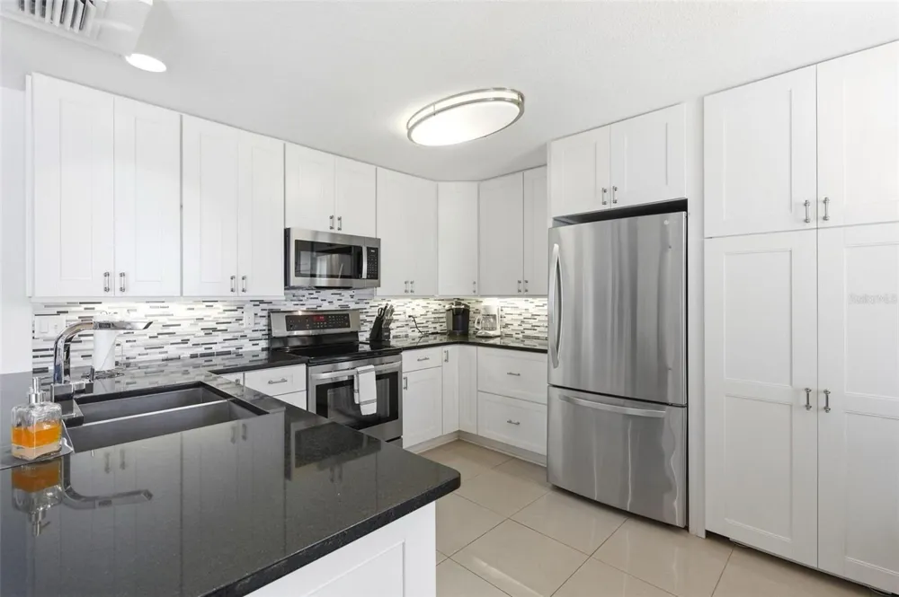 5280 COQUINA KEY DRIVE SE #A St Petersburg, FL 33705
