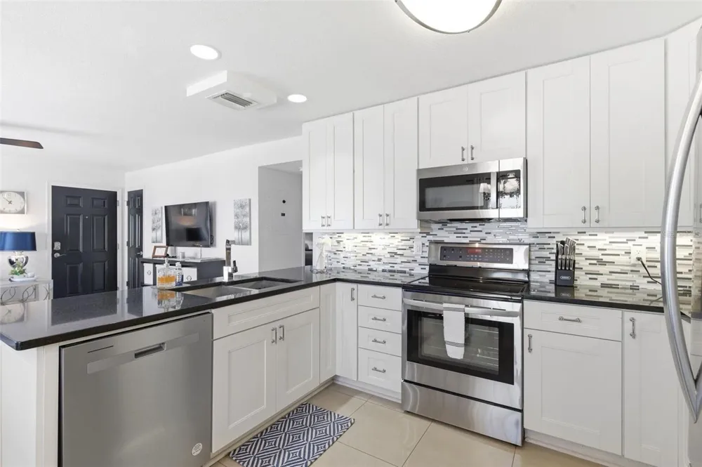 5280 COQUINA KEY DRIVE SE #A St Petersburg, FL 33705