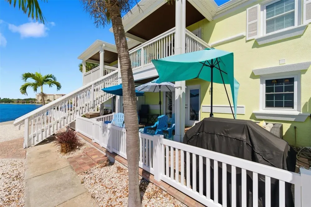5280 COQUINA KEY DRIVE SE #A St Petersburg, FL 33705