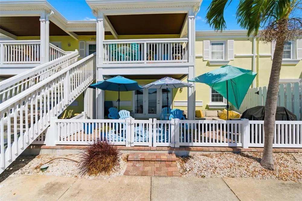 5280 COQUINA KEY DRIVE SE #A St Petersburg, FL 33705
