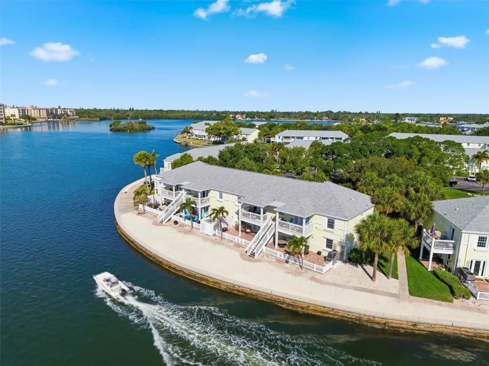 5280 COQUINA KEY DRIVE SE #A St Petersburg, FL 33705