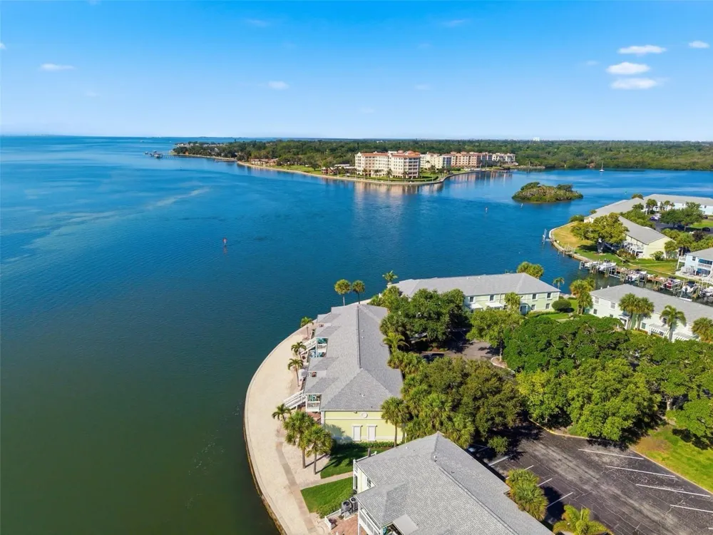 5280 COQUINA KEY DRIVE SE #A St Petersburg, FL 33705