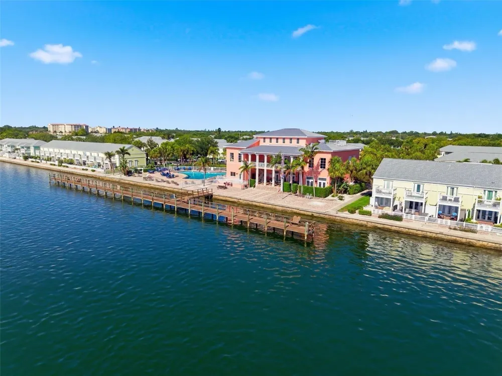 5280 COQUINA KEY DRIVE SE #A St Petersburg, FL 33705