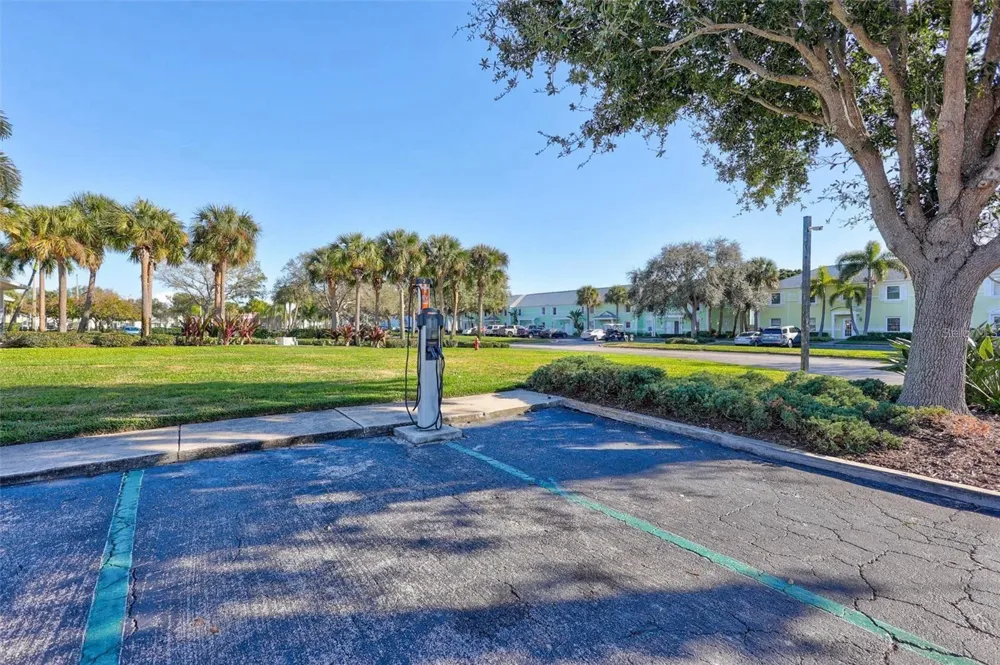 5280 COQUINA KEY DRIVE SE #A St Petersburg, FL 33705