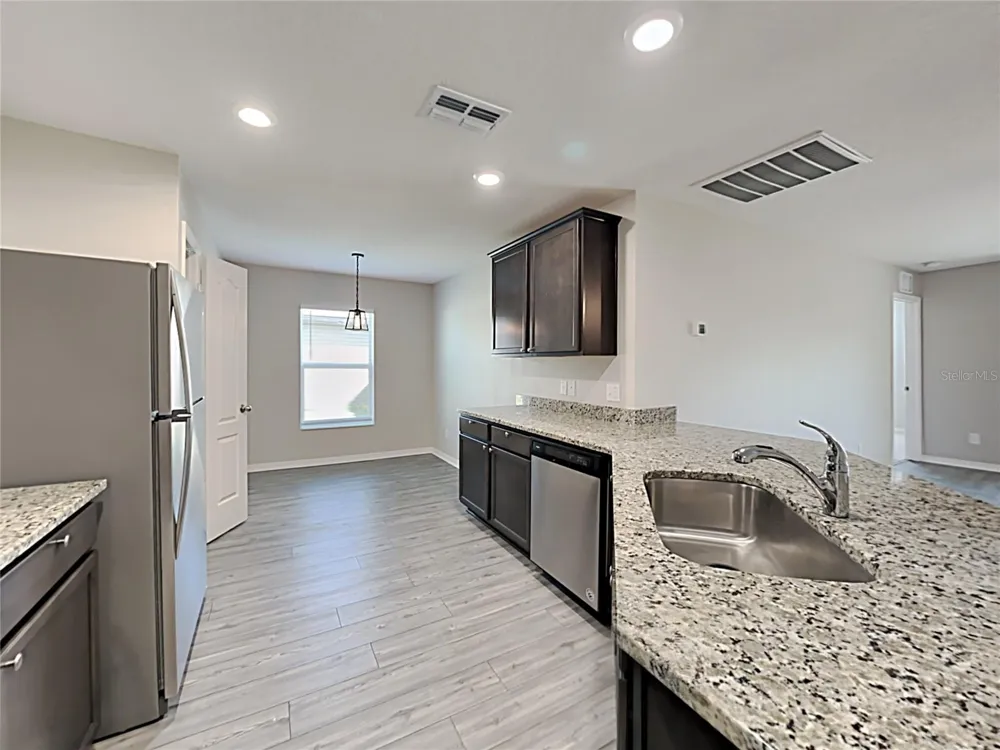 1804 CANAAN LOOP Dundee, FL 33838