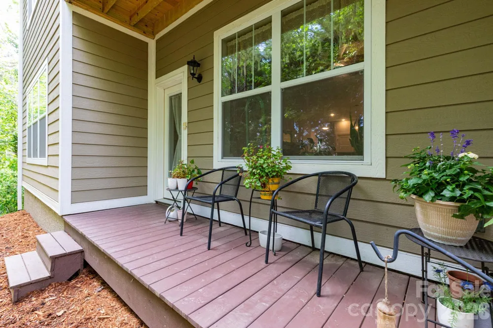 138 Foxden Drive #102 Fletcher, NC 28732