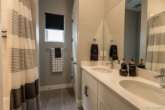 8677 Big Thompson Street Littleton, CO 80125