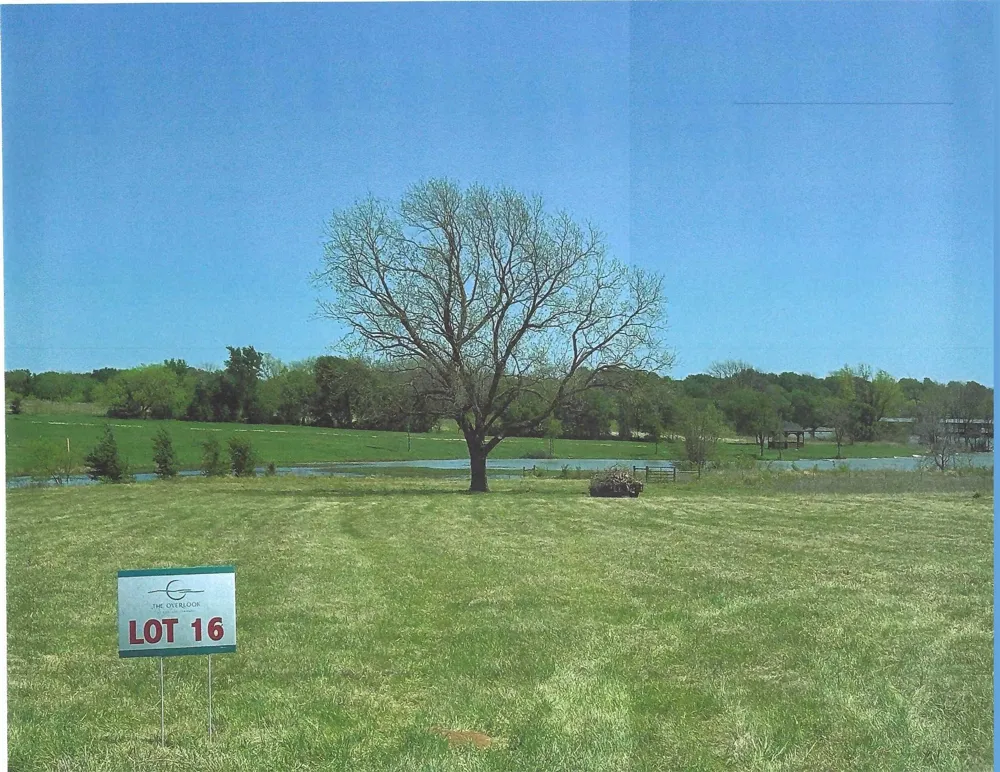 CHANDLER DRIVE Corsicana, TX 75109
