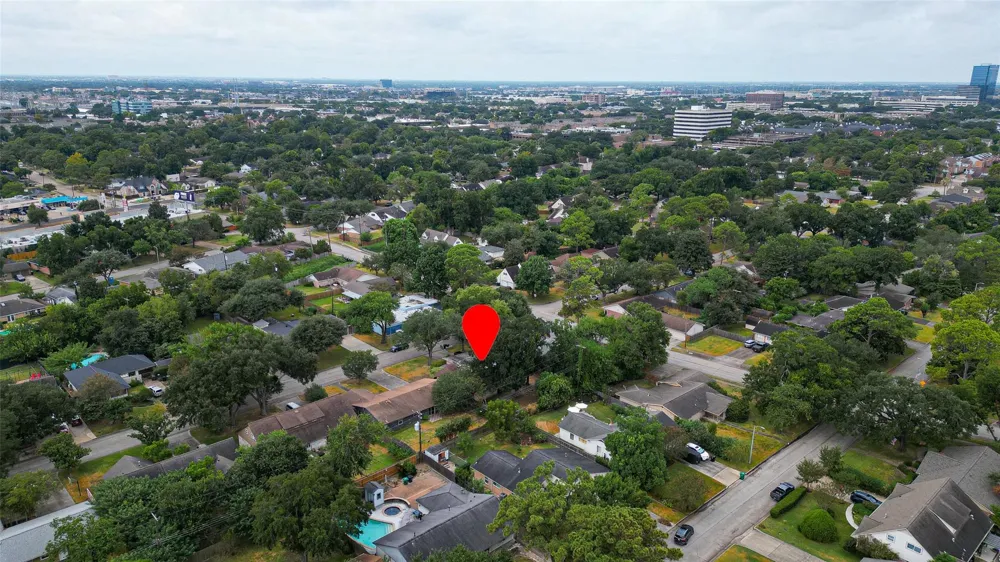 9550 Fairdale Lane Houston, TX 77063