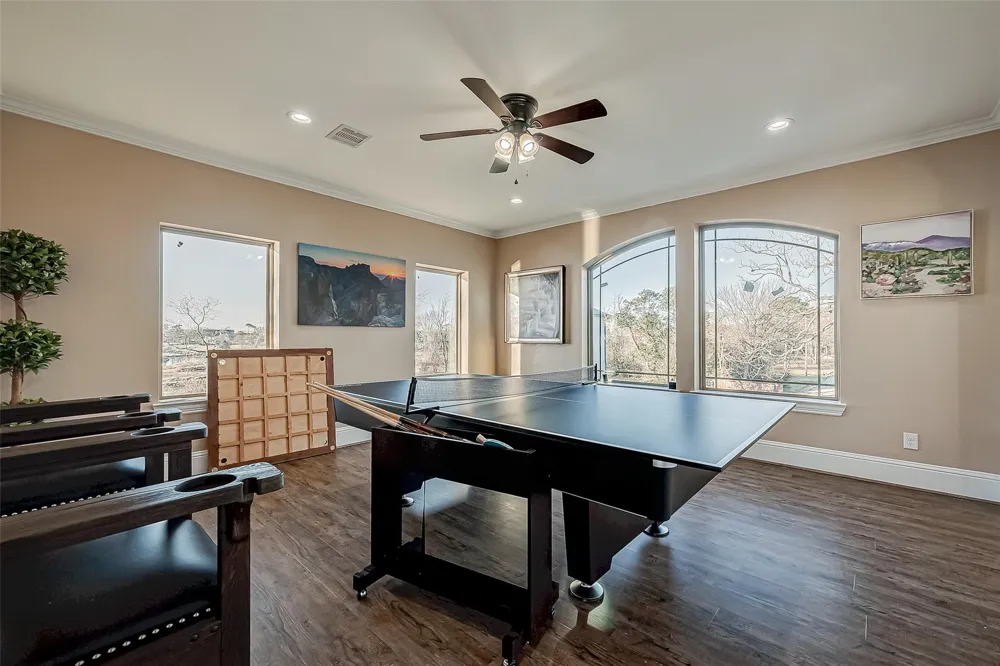 2011 Crescent Drive La Porte, TX 77571