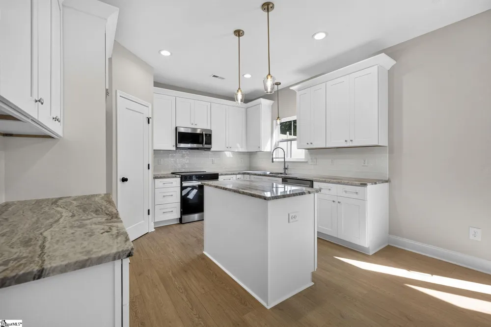 335 Carnahan Drive Spartanburg, SC 29306