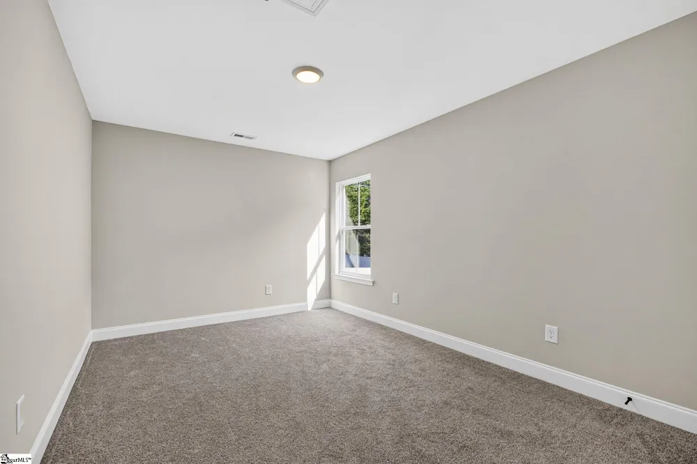 335 Carnahan Drive Spartanburg, SC 29306