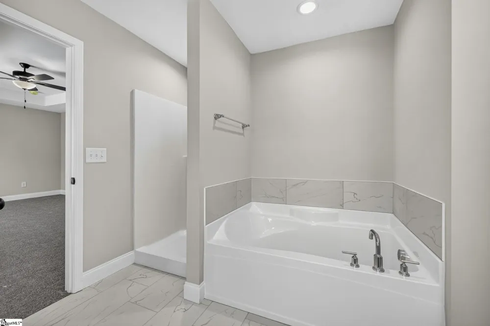 335 Carnahan Drive Spartanburg, SC 29306