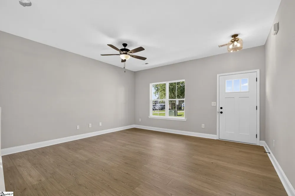 335 Carnahan Drive Spartanburg, SC 29306