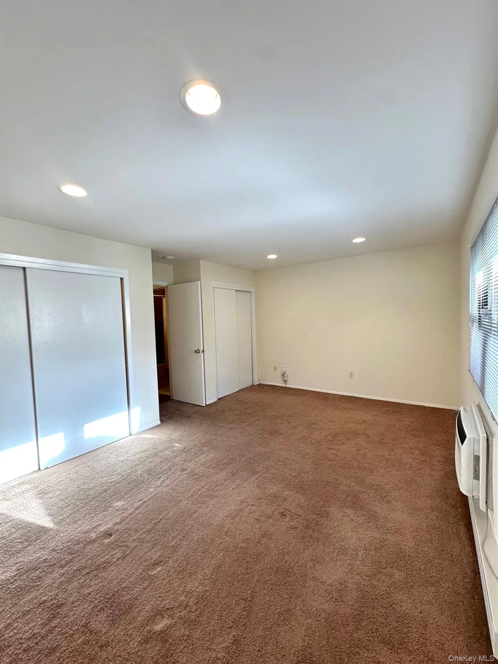 1 Germonds Village #14 Bardonia, NY 10954