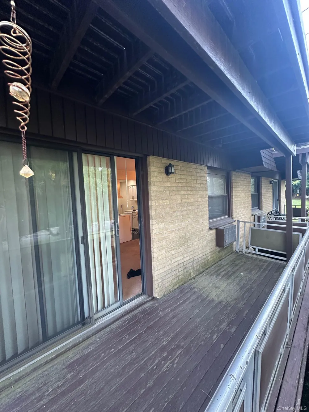 1 Germonds Village #14 Bardonia, NY 10954