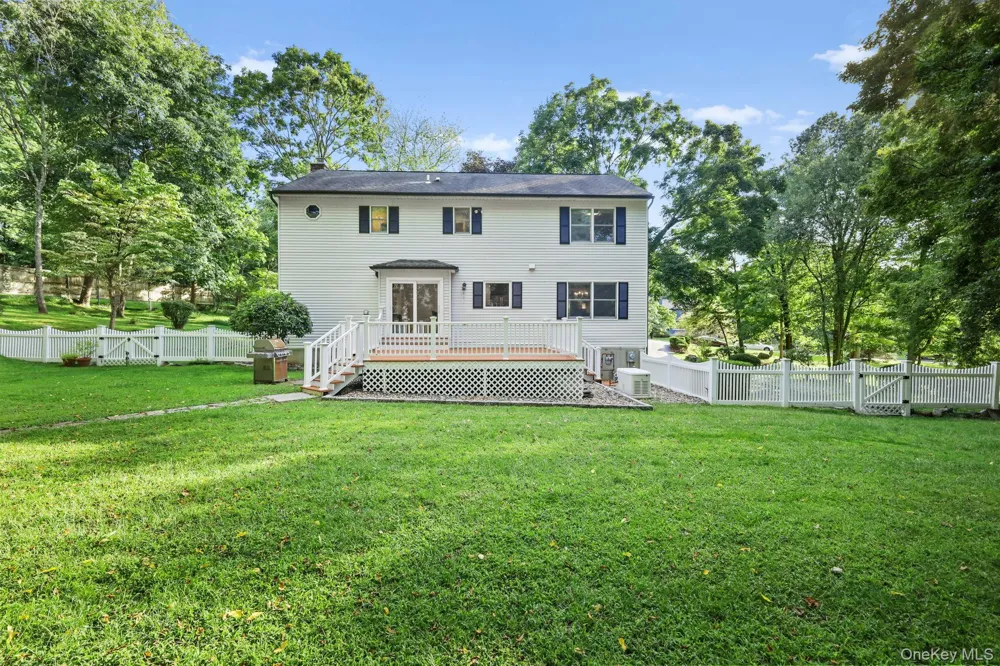 2 Aida Lane Cortlandt Manor, NY 10567