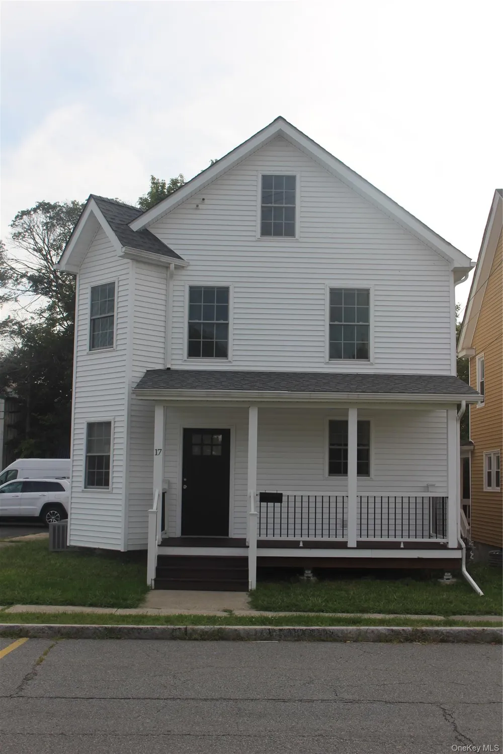 17 Bank Street Walden, NY 12586