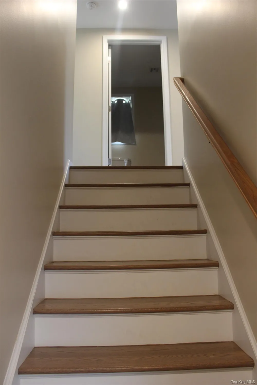 17 Bank Street Walden, NY 12586
