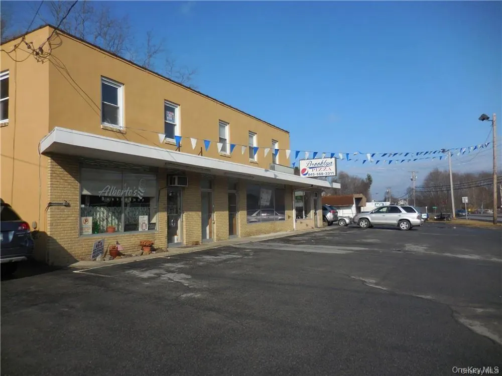 5273 Route 9w #B Middle storefront Newburgh, NY 12550