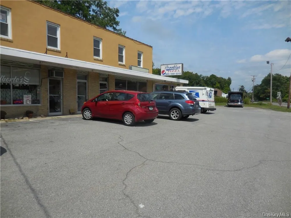 5273 Route 9w #B Middle storefront Newburgh, NY 12550