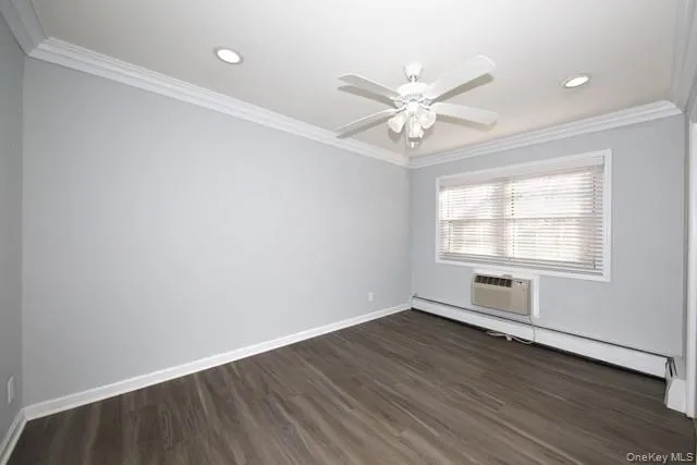 64 S Clinton Avenue #4B Bay Shore, NY 11706