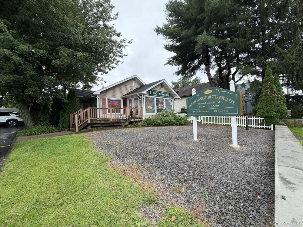 1990 E Main Street Mohegan Lake, NY 10547