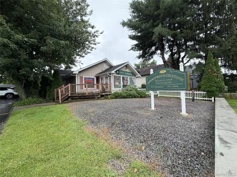 1990 E Main Street
