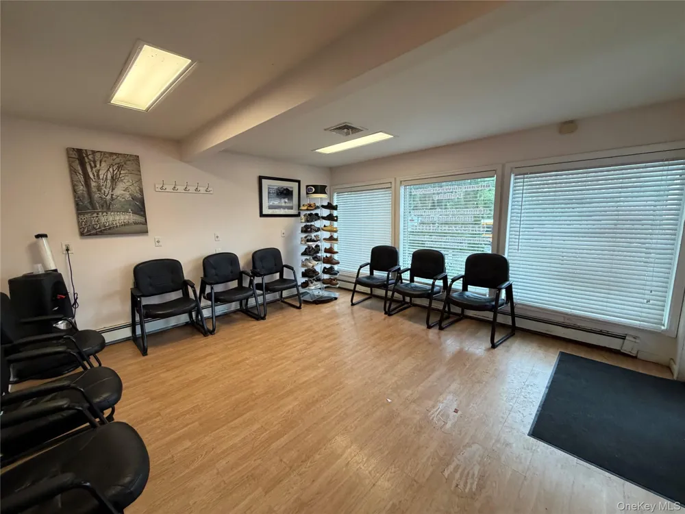 1990 E Main Street Mohegan Lake, NY 10547