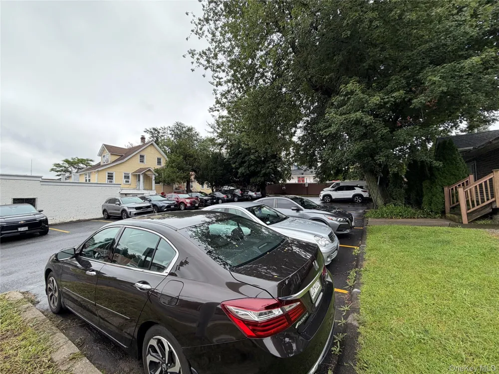 1990 E Main Street Mohegan Lake, NY 10547