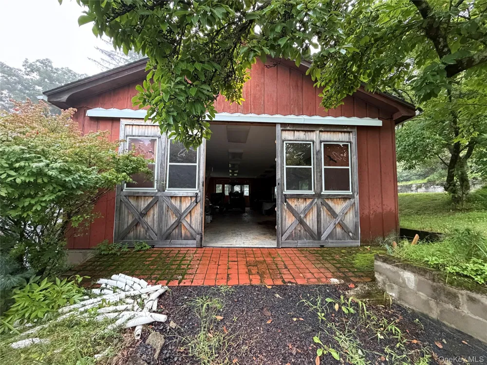 151 Prospect Hill Road Cuddebackville, NY 12729