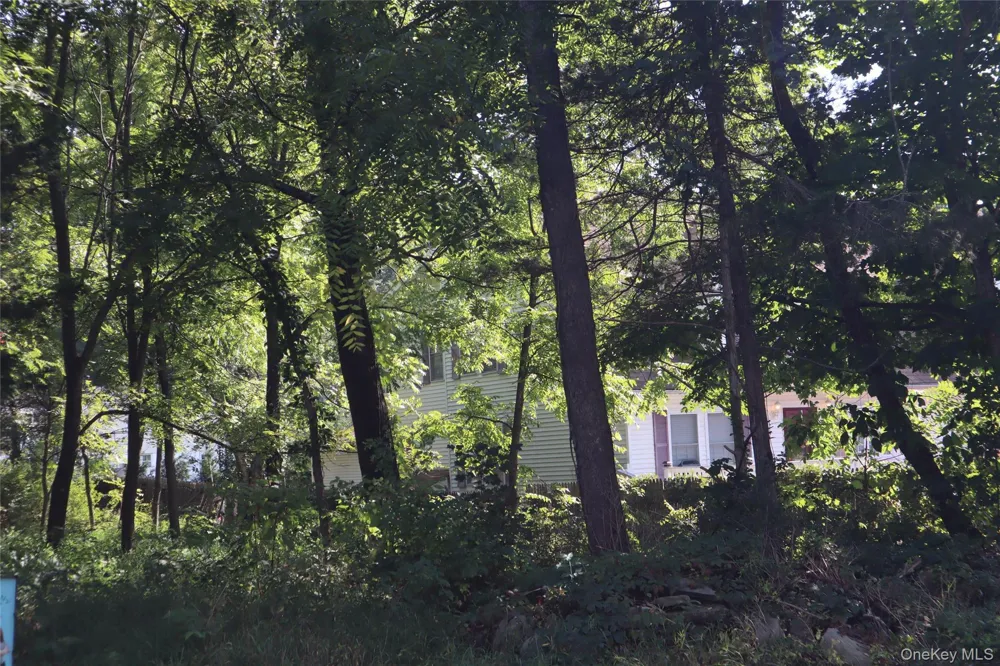 126 Huckleberry Turnpike Wallkill, NY 12589