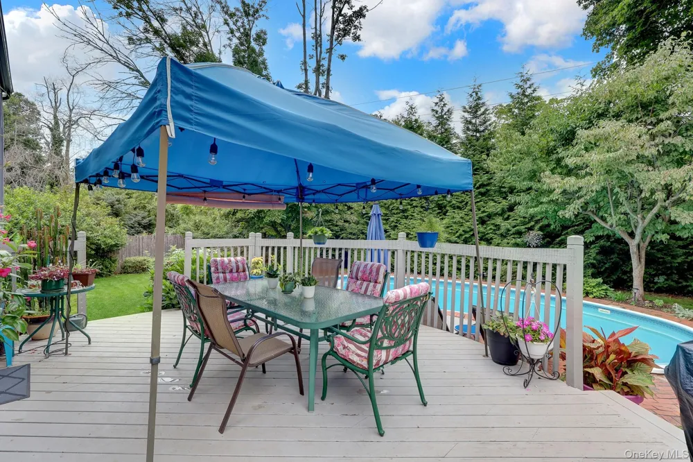 5 Madsen Lane East Northport, NY 11731