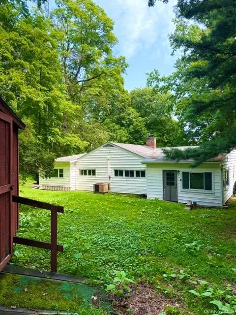 5093 Route 9W Newburgh, NY 12550