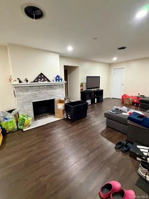 5093 Route 9W Newburgh, NY 12550